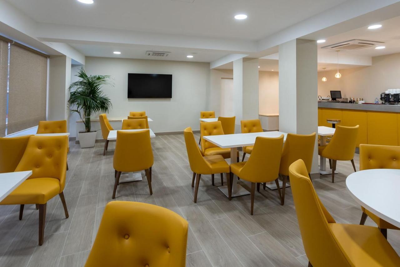 קמפרודון Hotel Saiola מראה חיצוני תמונה
